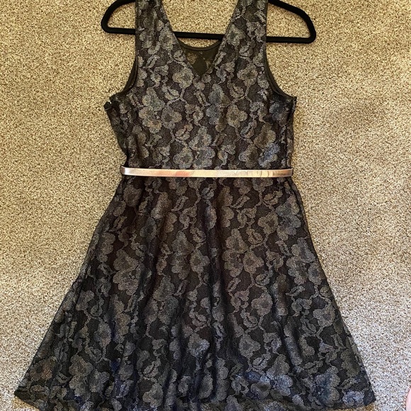 Express LBD - Picture 2 of 4